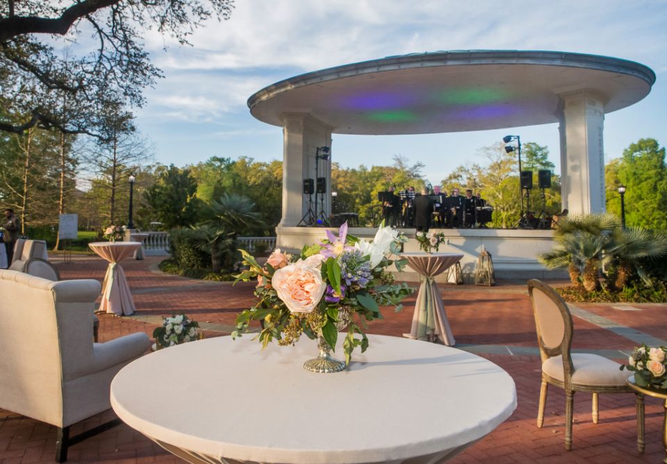An event setup and live band at Audubon Olmsted